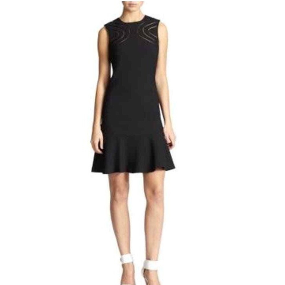Diane von Furstenberg Black Sleeveless Fit & Flare Eyelet Dress Sz 6 Chic LBD